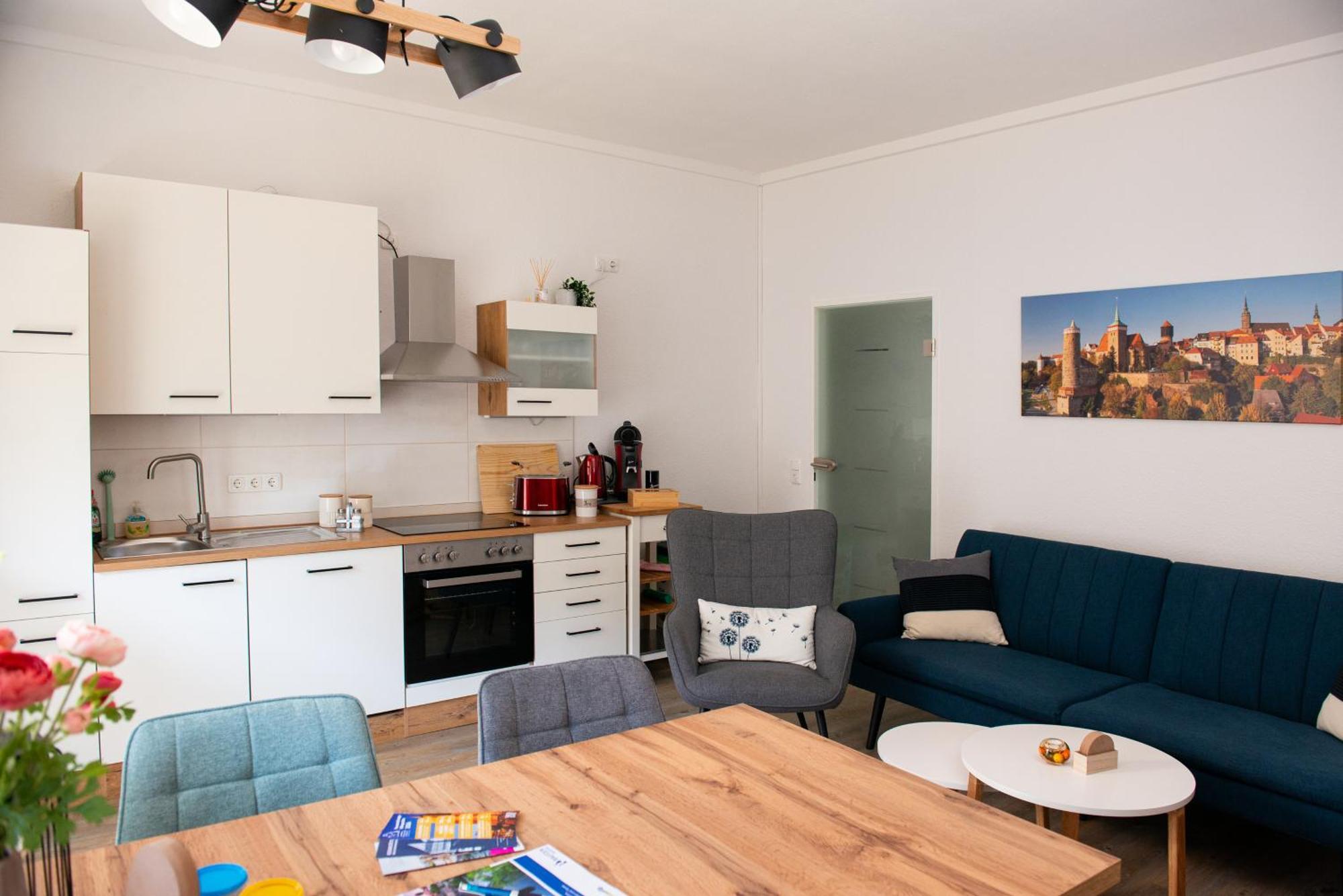 Savor Appartement 5 Personen 2 Schlafzimmer Babybett Netflix Balkon Zentrum Бауцен Екстериор снимка
